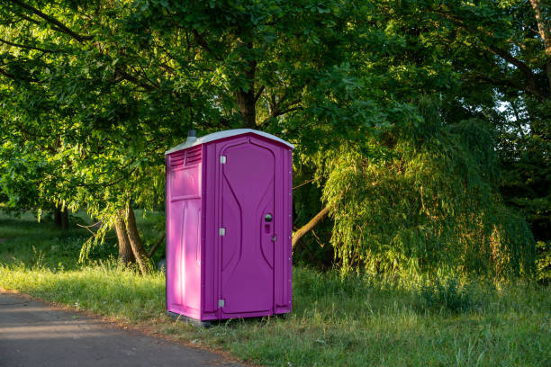 Best Sanitation services for porta potties  in Roslyn, NY